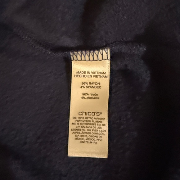 Chico's Dark Blue Long Sleeve Top size 2 L/XL like new - Picture 6 of 6